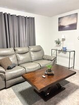 Building Photo - 313 Hixson Ave