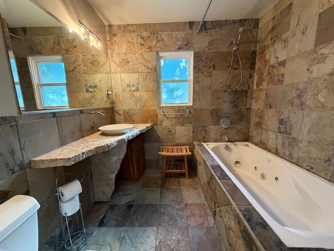 Building Photo - Beautiful 3 Bedroom Home in West Covina