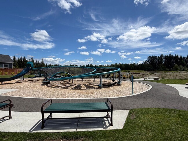 Building Photo - Stunning 2024 Bonney Lake/Tehaleh Home