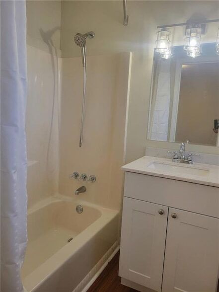 Building Photo - 3370 Westbrook Rd