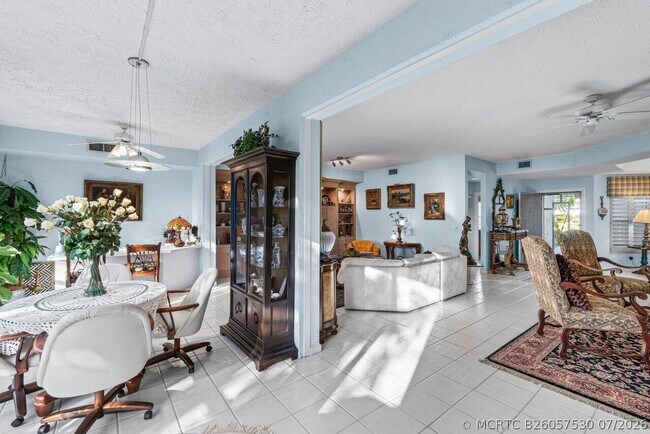 Building Photo - 11706 Briarwood Cir