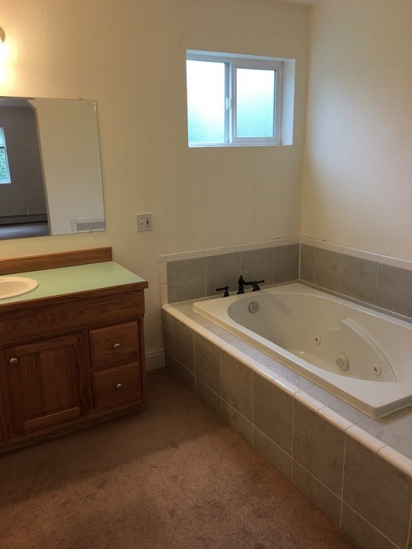 Building Photo - 3 Bedroom Chugiak Home w/ Fenced Yard!