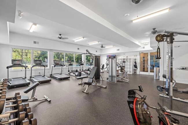 Building Photo - 115 Swain St