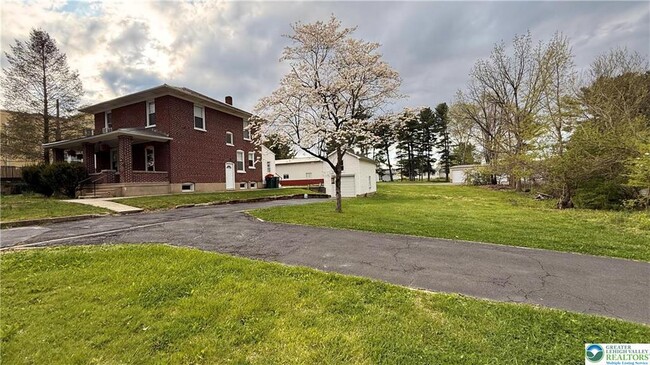 Building Photo - 3241 Freemansburg Ave