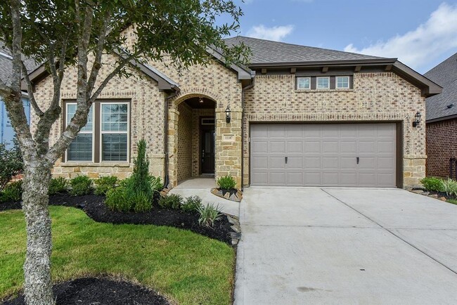 Primary Photo - 11107 Bluewater Lagoon Cir