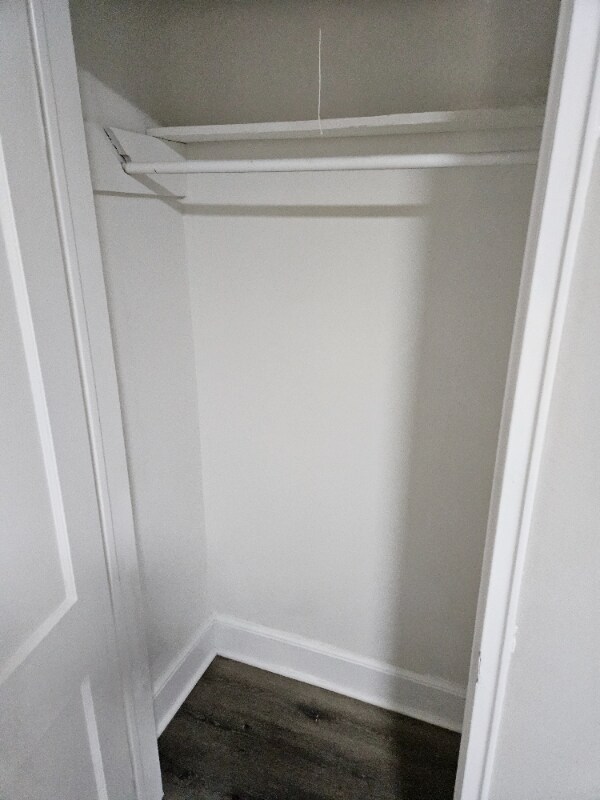 Building Photo - 2202 High St