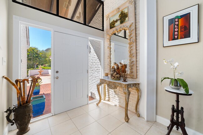 Building Photo - 3000 Conifer Dr