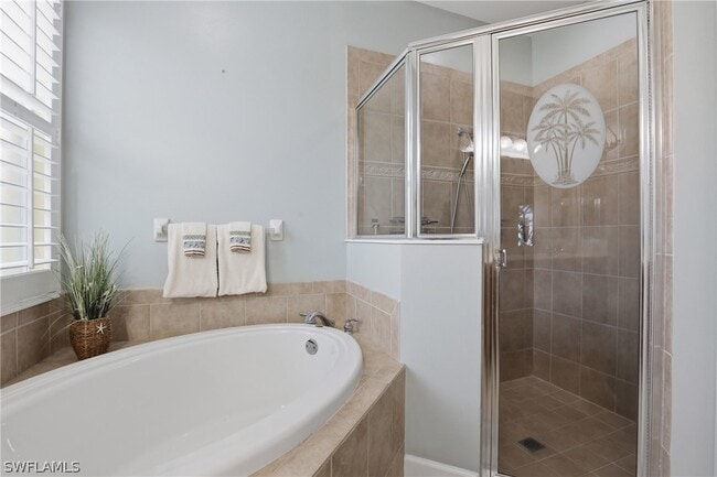 Building Photo - 13818 Farnese Dr