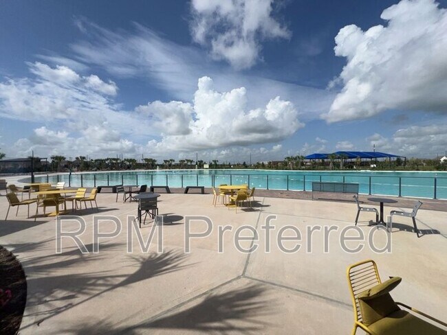 Building Photo - 2829 Shimmer Edge Dr