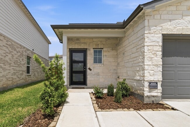 Building Photo - 8320 Bristlecone Pne Wy