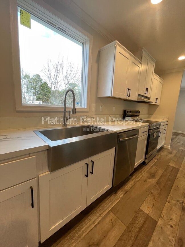 Building Photo - 3811 Cagle Rd