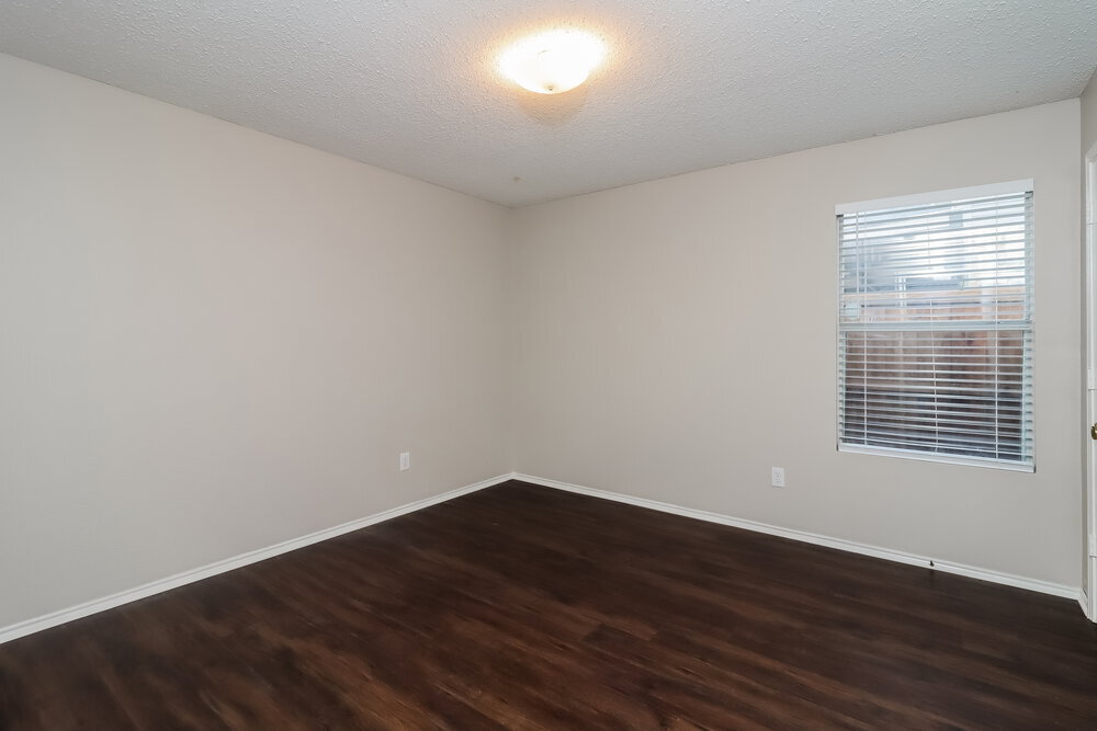 Building Photo - 4229 Gray Fox Dr