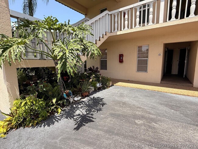 Building Photo - 342 Southwind Dr