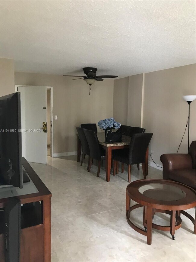 Building Photo - 210 172nd St