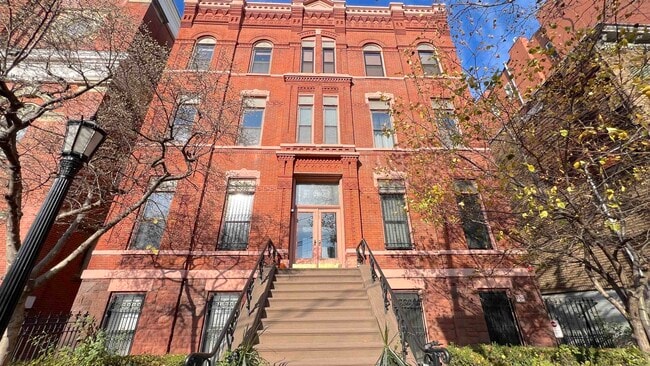 Building Photo - 238-240 9th St