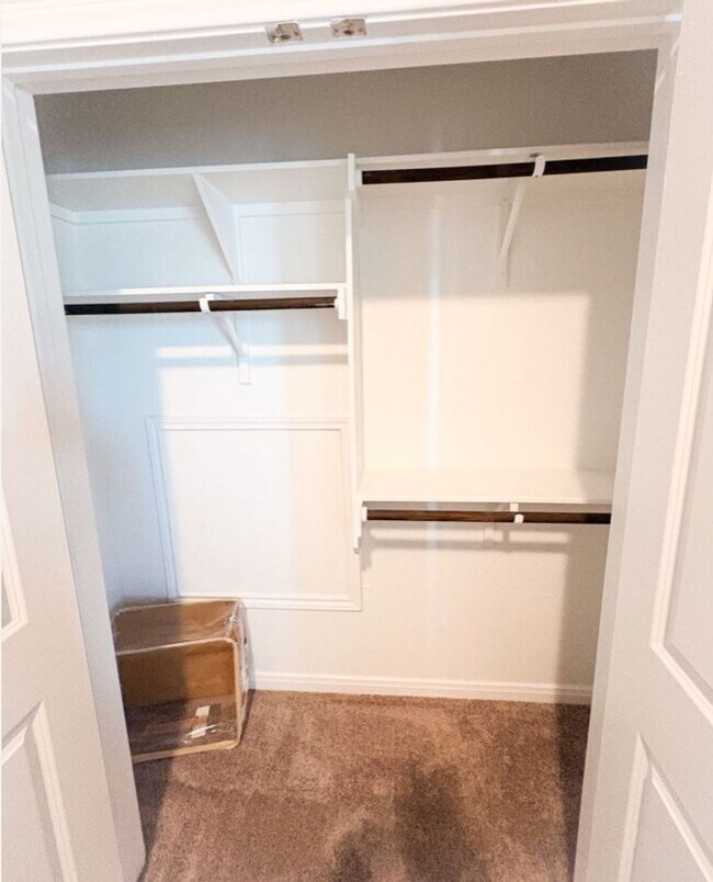 Building Photo - 1814 Bayou Wood Ln