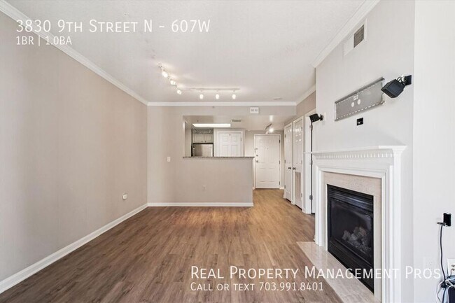 Building Photo - 3830 9th St N