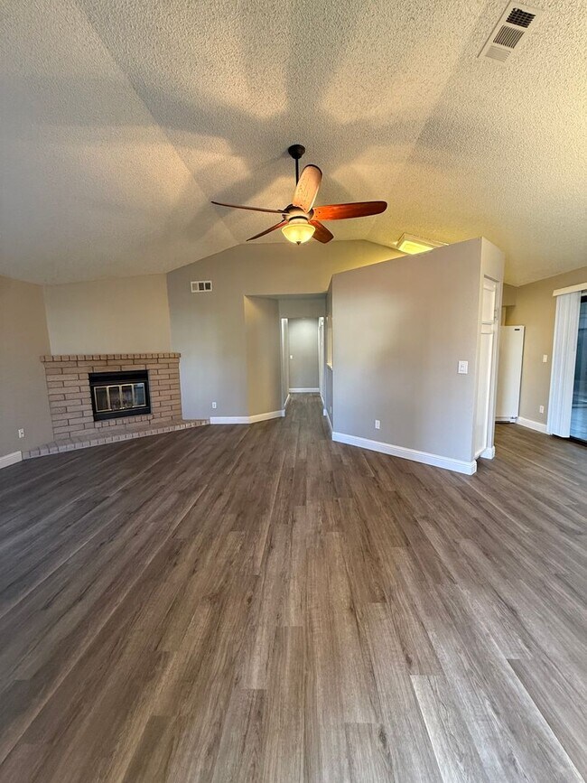 Building Photo - 4700 Wetherby Ct