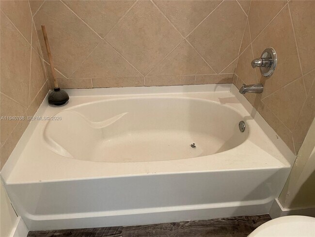 Building Photo - 335 S Biscayne Blvd