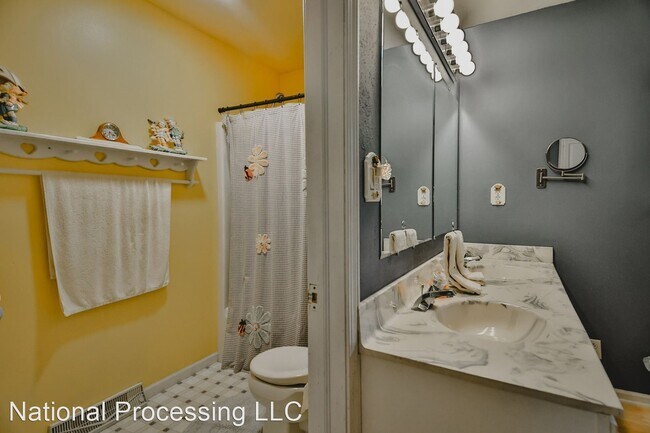 Building Photo - 3 br, 3 bath House - 1131 Candlewick Dr. NW