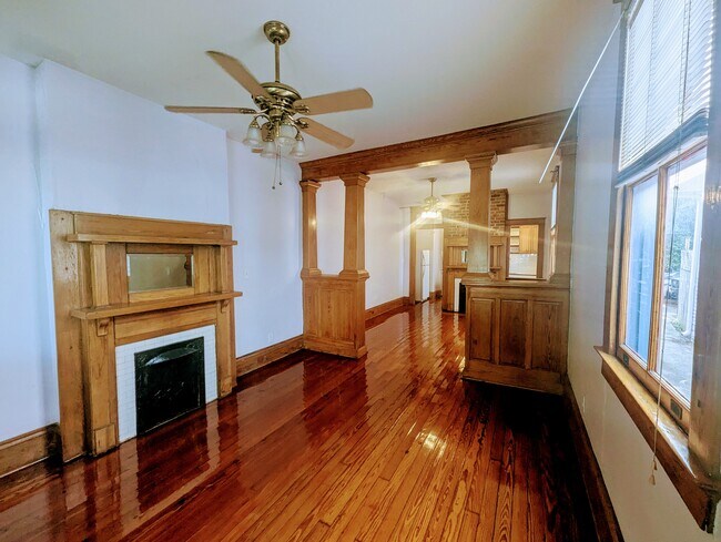 Building Photo - 4307 S Carrollton Ave