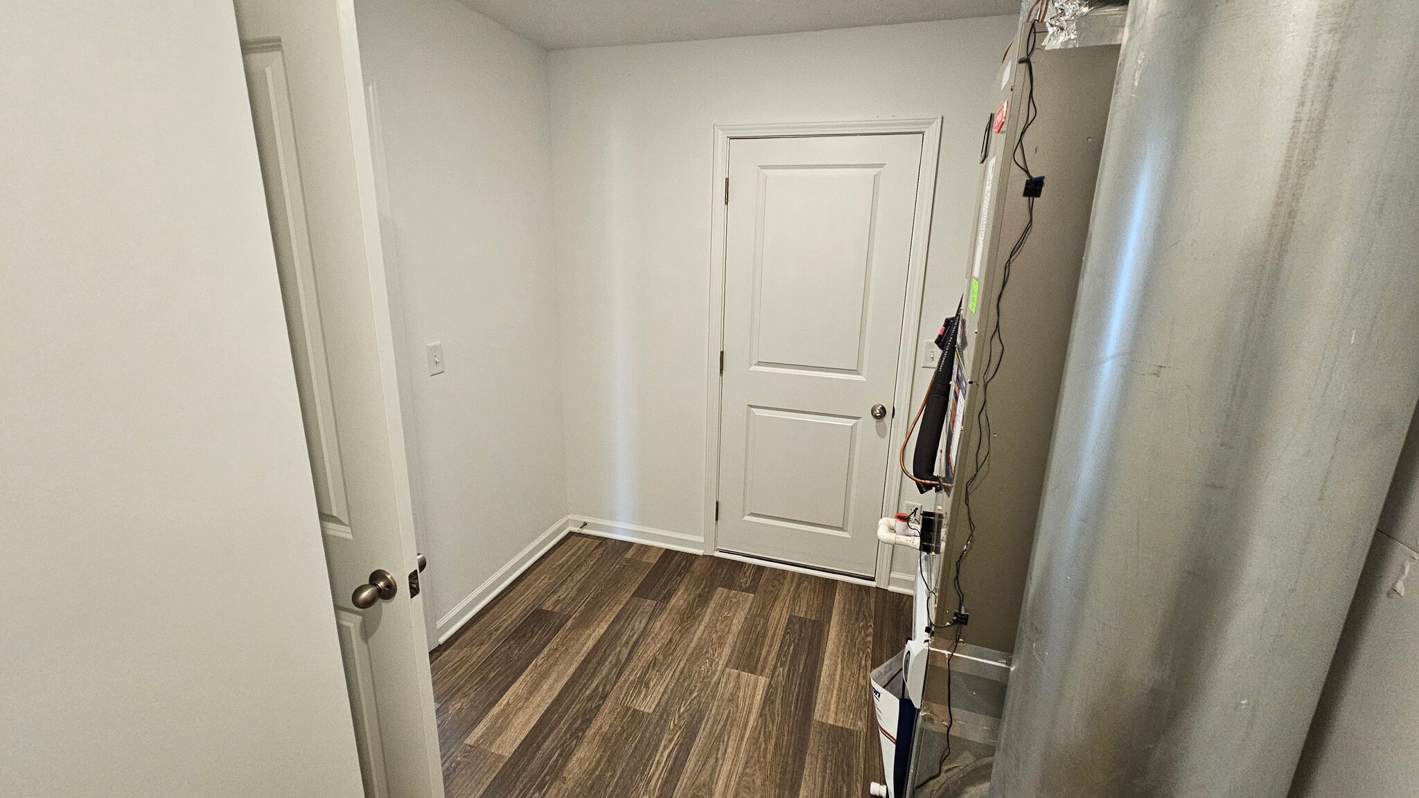 Laundry & Utility Room - 4209 Tingle Dr