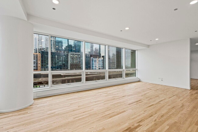 Building Photo - 415 E North Water St