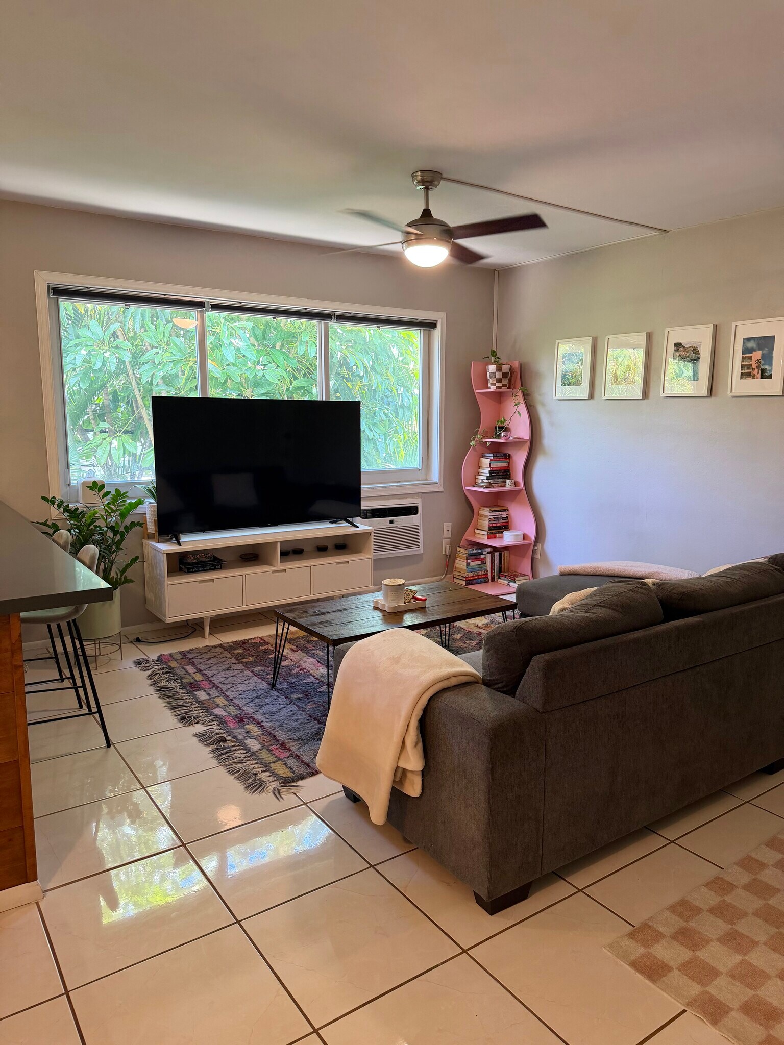 Building Photo - 624 Antioch Ave