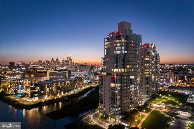 Building Photo - 901 N Penn St