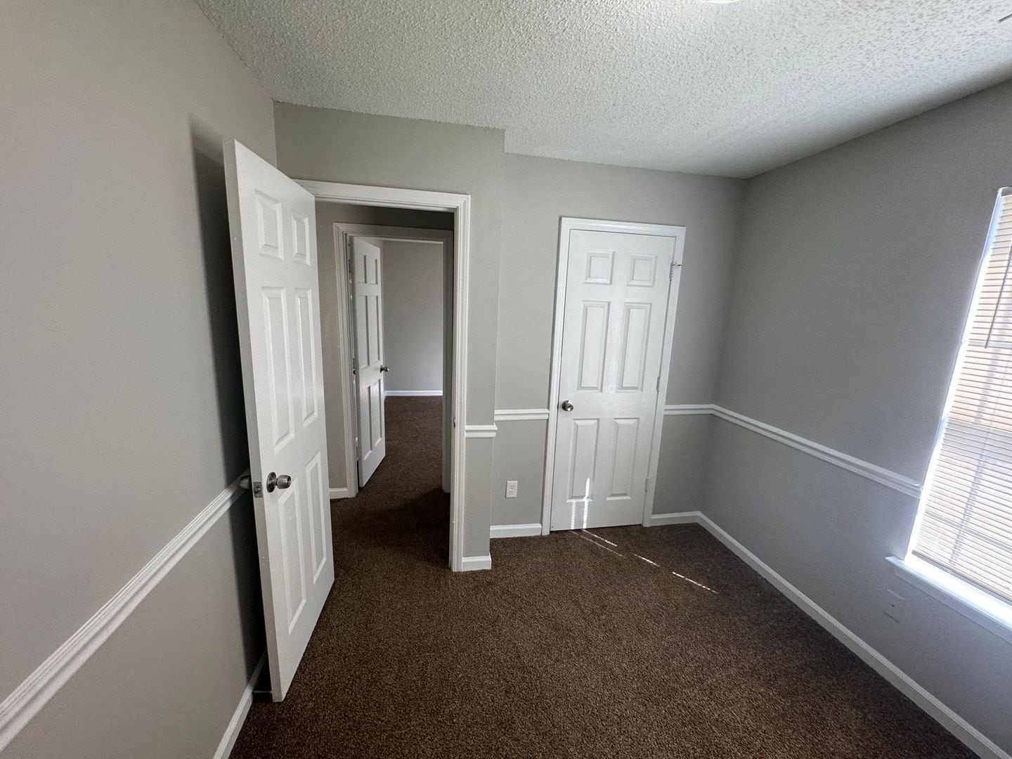 Building Photo - 10101 Stephenson Ln