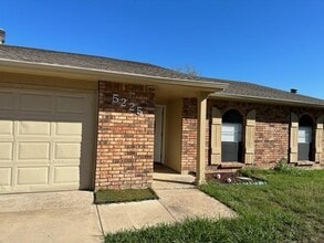 Building Photo - 5225 Norris Dr