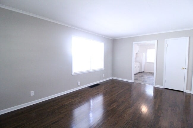 Building Photo - 2 Bedroom 1 Bath Home In Waldo