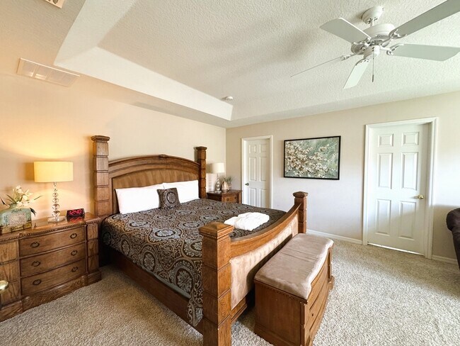 Building Photo - 3078 Seaview Castle Dr
