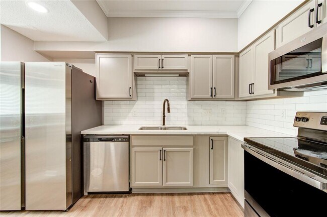 Building Photo - 1602 Prairie Grove Dr