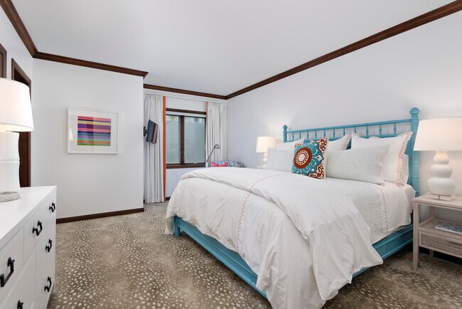 Building Photo - 207 N 2nd St