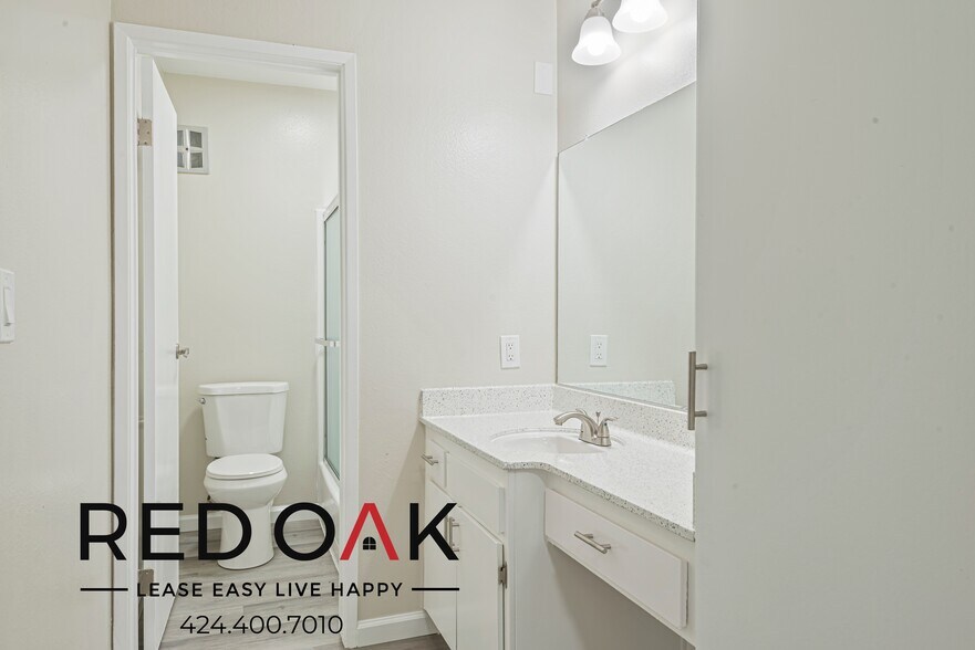 Building Photo - 1375 W San Bernardino Rd