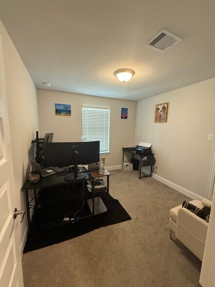Building Photo - 449 Aurora Creek Ln