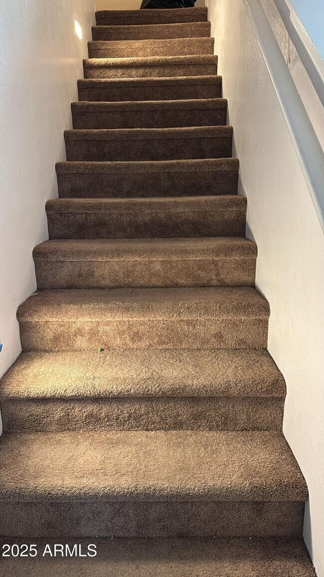 Building Photo - 3861 Ghost Creek Ln