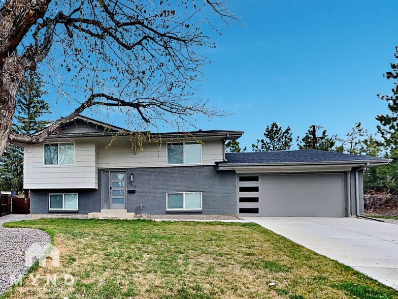 Building Photo - 1211 S Saulsbury Ct