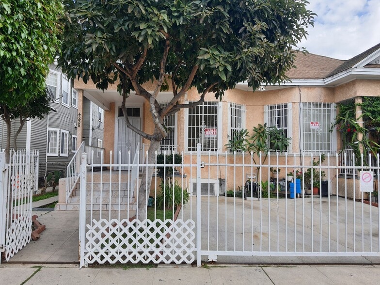 Building Photo - 4226 Wall St