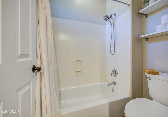 Building Photo - 4564 S Maverick Ct