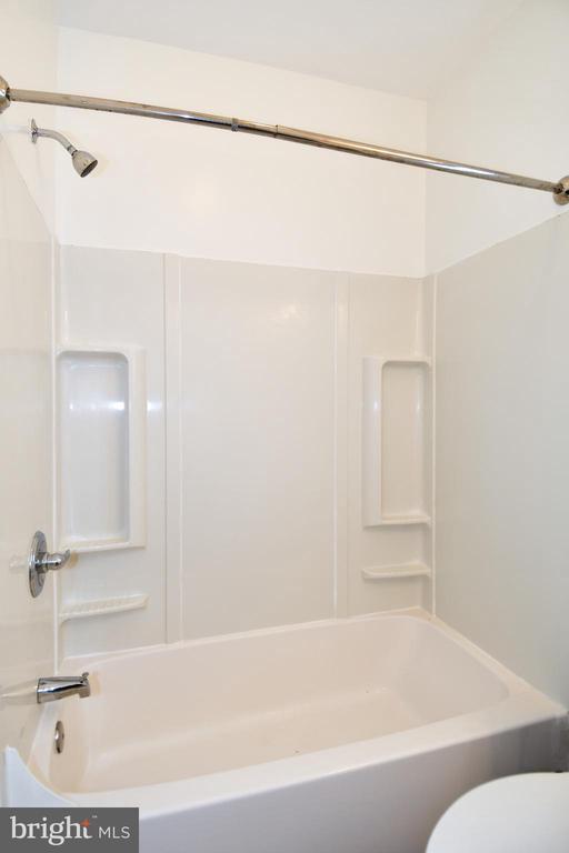 Building Photo - 737 Morton St NW