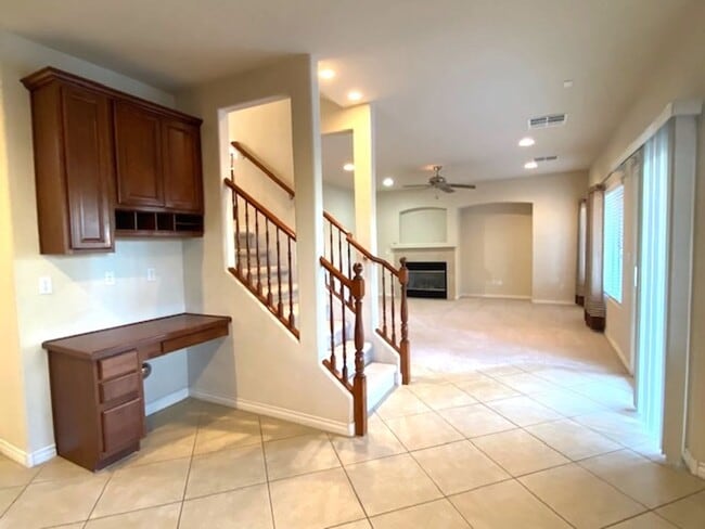 Building Photo - Available on July 31, 2025 For Viewing. Su...