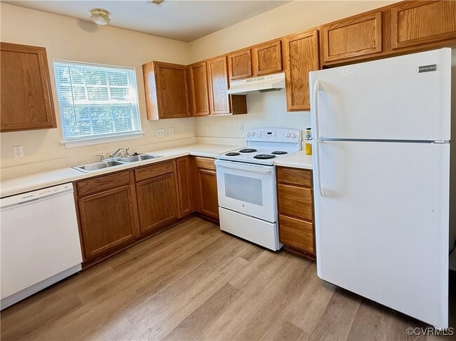 Building Photo - 2820 Goyne Loop