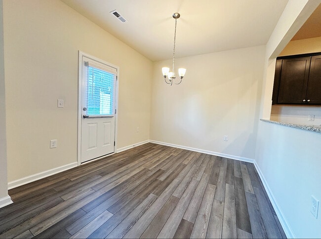 Building Photo - 1108 Congleton Pl