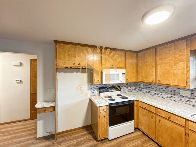 Building Photo - 2230 Mahon Ct