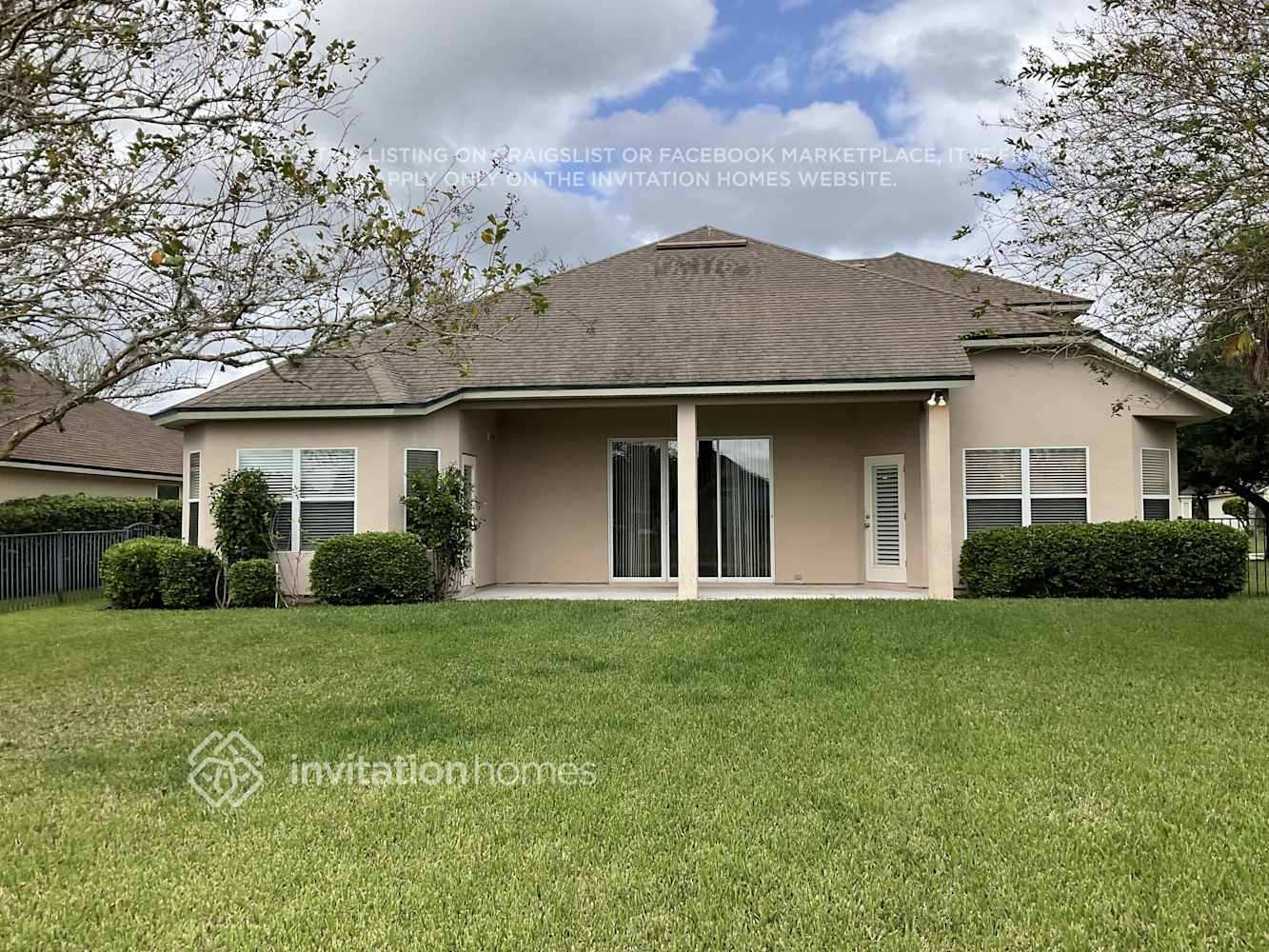 Building Photo - 741 Porta Rosa Circle