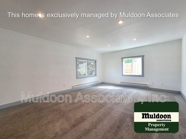 Building Photo - 4375 Millburn S