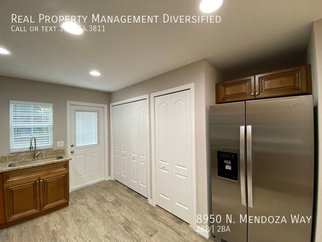 Building Photo - Citrus Springs - Welcome Home