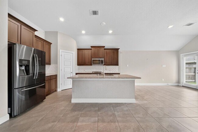 Building Photo - 21714 Rose Maris Ln
